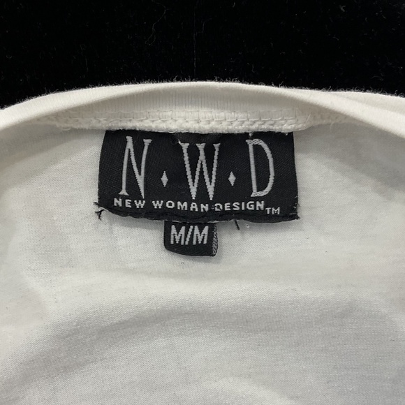 New Woman Design (NWD) White Short Sleeved Vintage T-Shirt - Picture 5 of 6